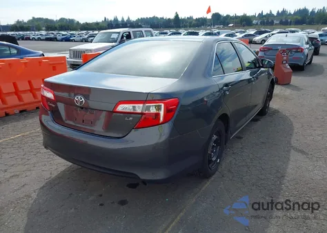 2012 Toyota Camry Le z USA, uszkodzony, nr VIN 4T4BF1FK2CR181039